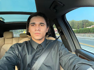 Meet your Posher, Alesson